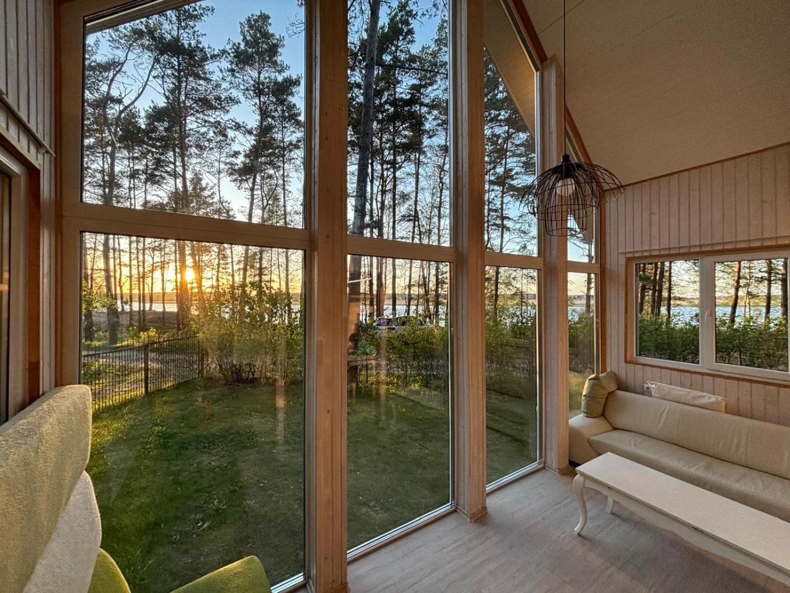 River Bank Vacation Home Юрмала Экстерьер фото
