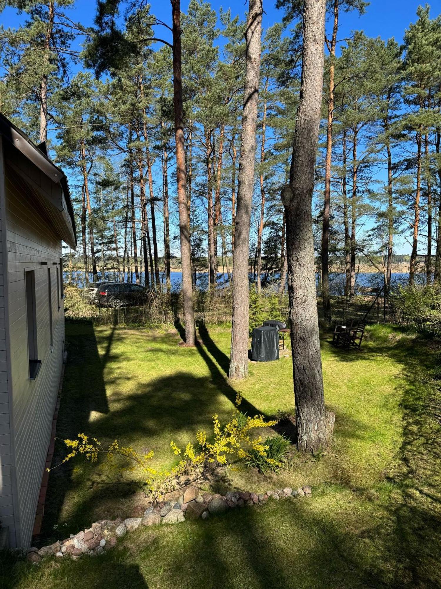 River Bank Vacation Home Юрмала Экстерьер фото